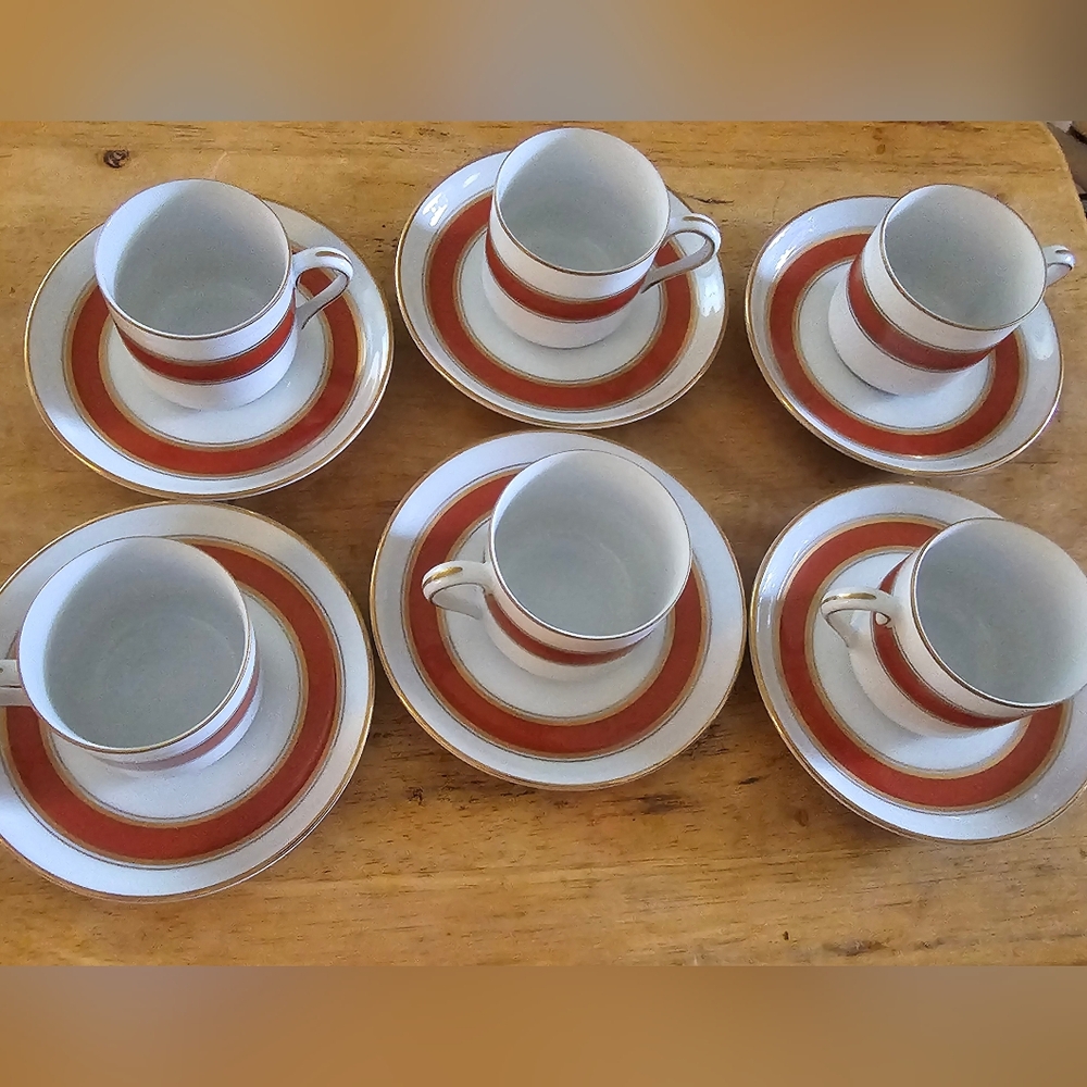 6 Fitz and Floyd "Medaillon d'Or Orange" Teacup & Saucer Demitasse Sets